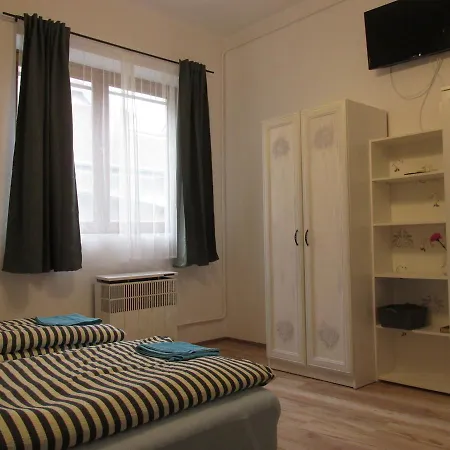 Lizy Apartman
