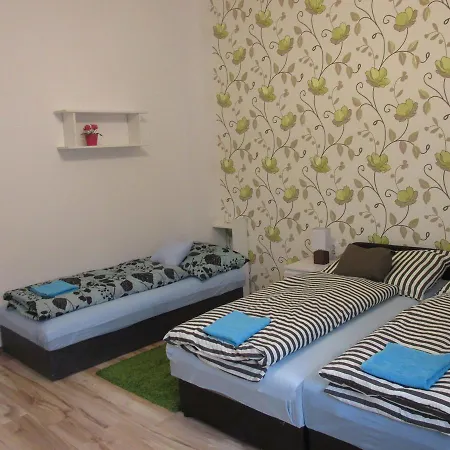Apartment Lizy Apartman *